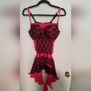 Cacique Lace Lingerie Apron in Black and Pink 18/20
